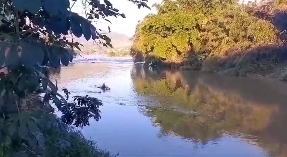 Local onde o menino se afogou — Foto: Ronalt Lessa / Inter TV dos Vales