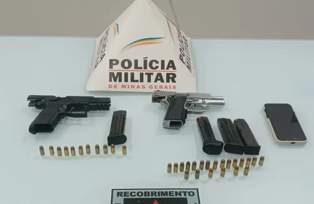 Materiais apreendidos durante prisões — Foto: Polícia Militar